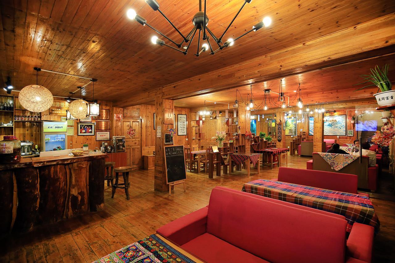 Wanjinglou Guest House Луншэн Экстерьер фото